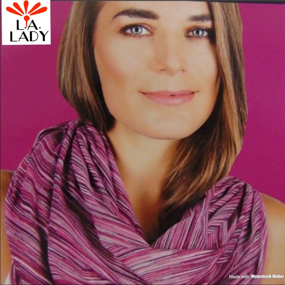 Champion Snap Scarf Infinity Scarf